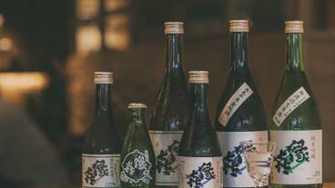 食事・飲み物 / 7