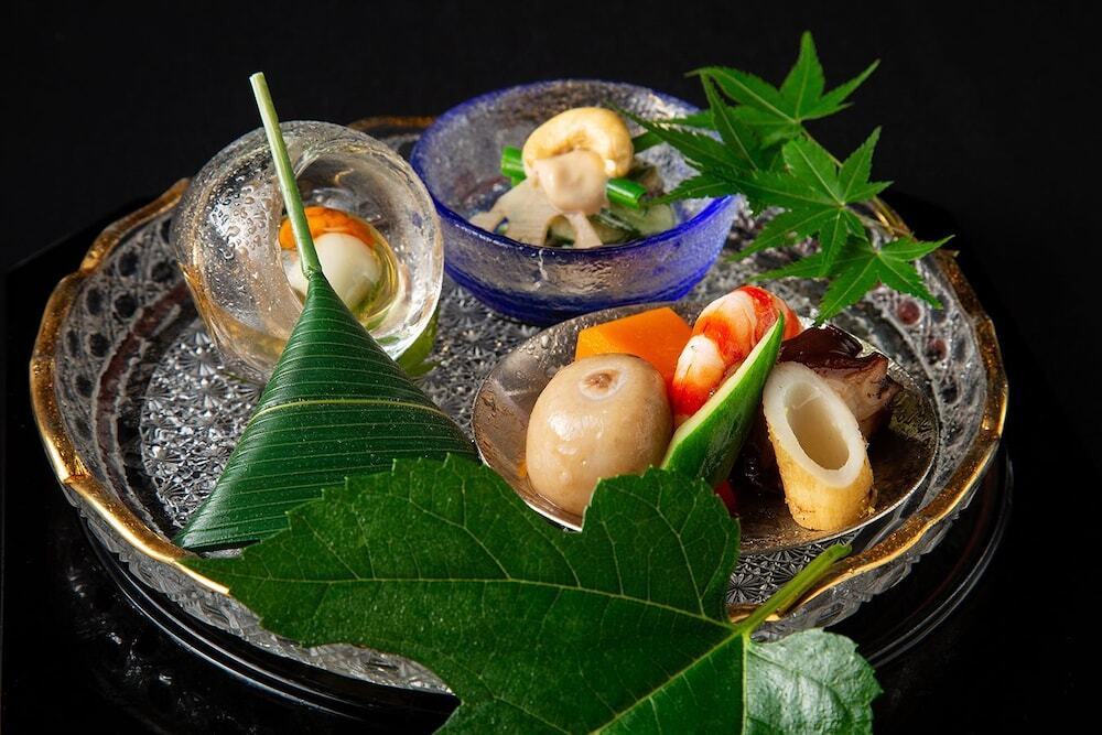 夕食／会席料理一例⑤