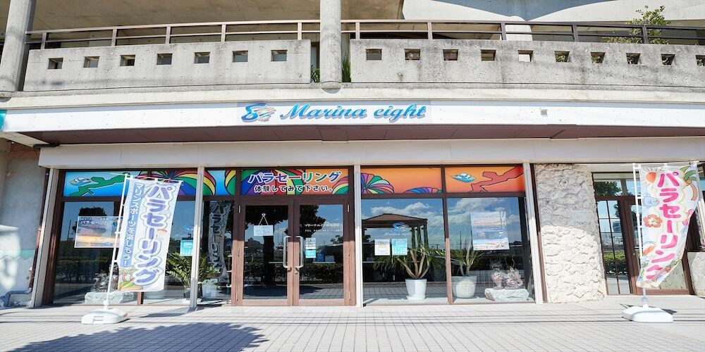 ショッピングモール