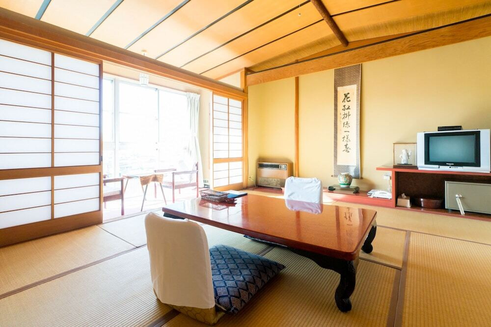 信州しもすわ温泉 ぎん月（シンシュウシモスワオンセン ギンゲツ） / 1