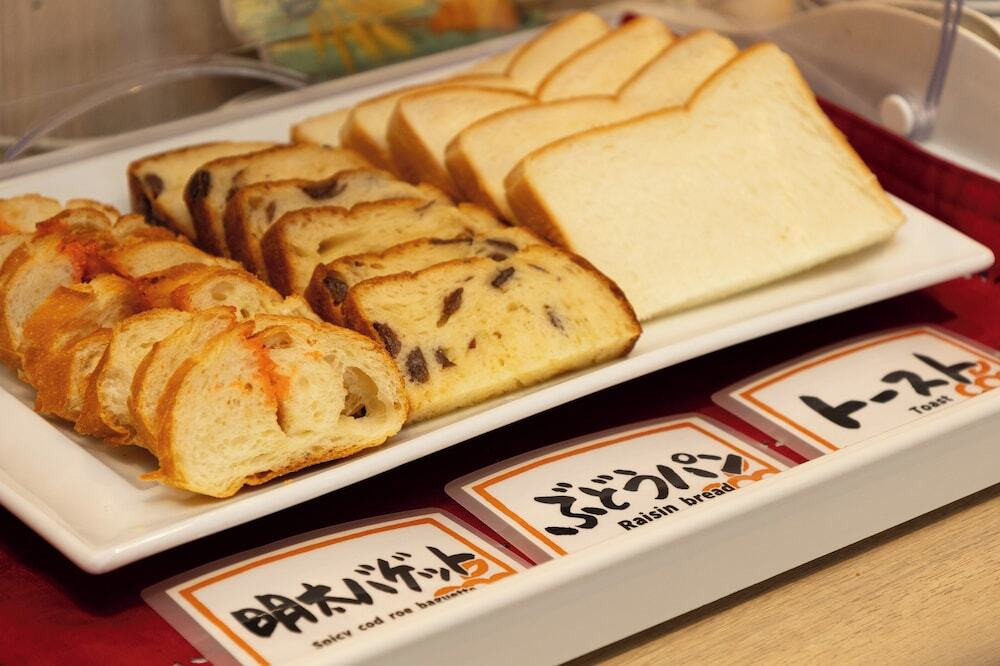 朝食