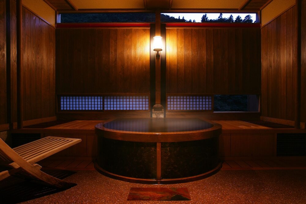 会津ならではの料理と美肌の湯を満喫できる温泉宿4253633