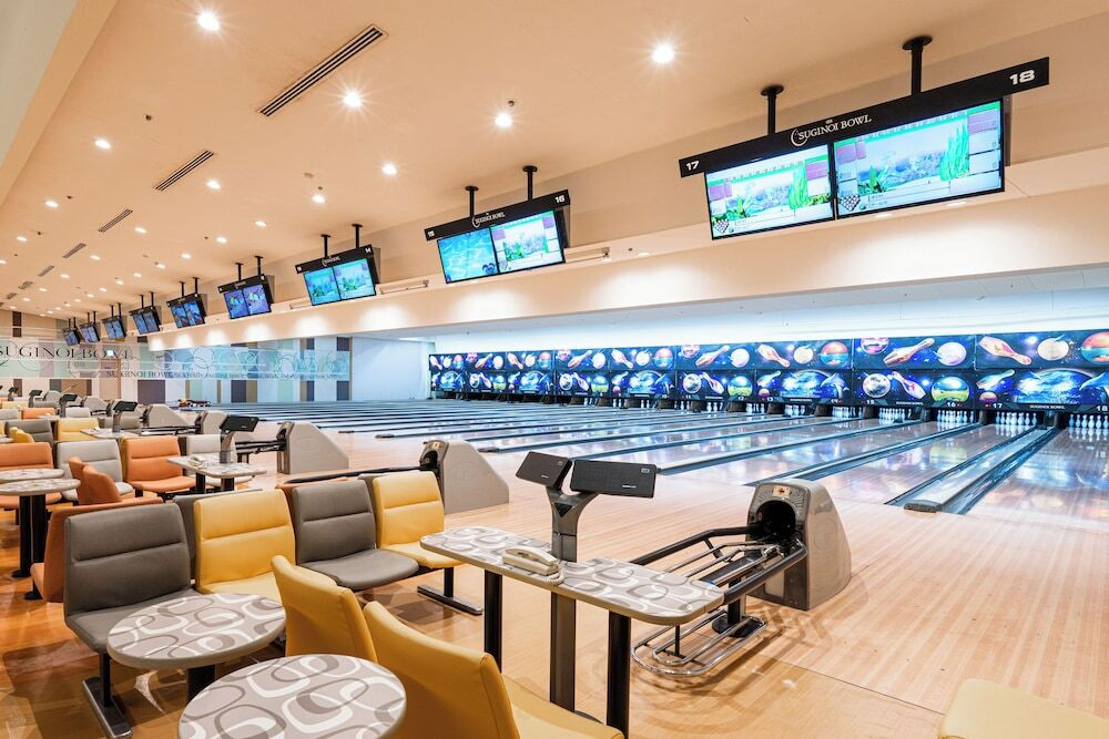 ボウリングなど8つのコンテンツが楽しめるパークも♪4754287