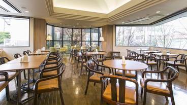 朝食スペース / 8