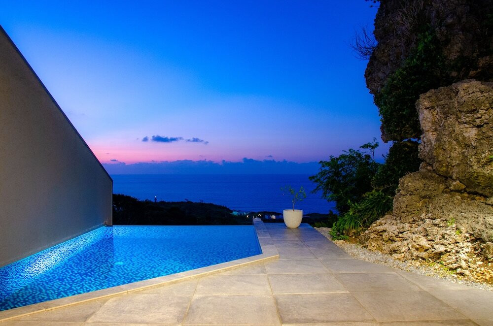 トケイ テラス＆プール(2)