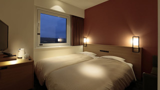 ツインルーム シングルベッド 2 台 禁煙