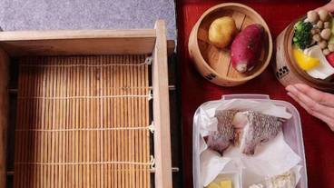 旅館のお食事処 / 23