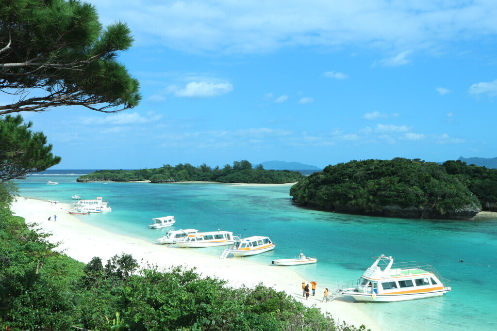 リゾート気分を味わいたいなら、彼と石垣島へエスケープ！3737105