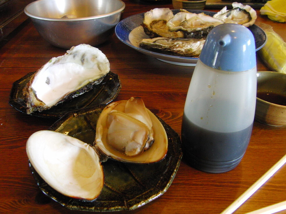 「九十九里倉庫」料理 679142 はまぐりとお店特製たれ