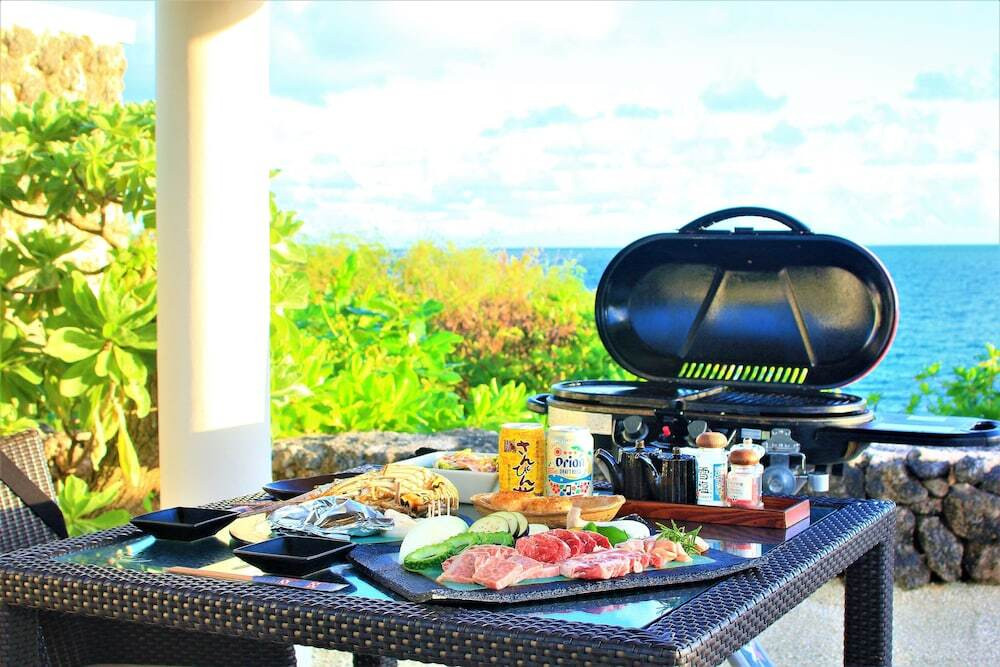 テラスでBBQ