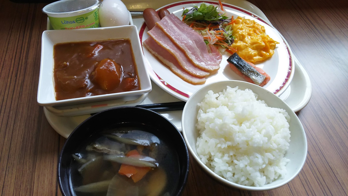 「スーパーホテル さいたま・大宮駅西口」 料理 57229862 ―2016.10.9―
朝食で取ってきたメニュー