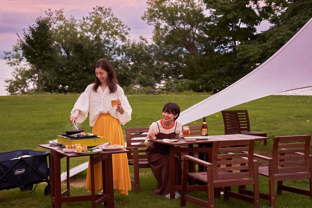 屋外ダイニングエリア