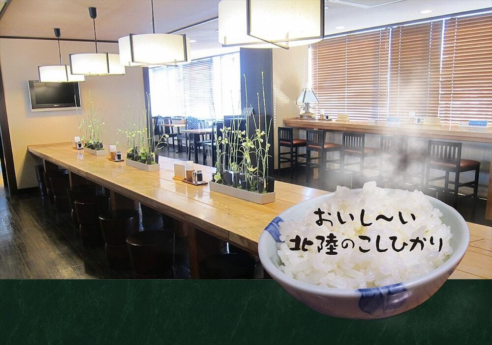 レストラン