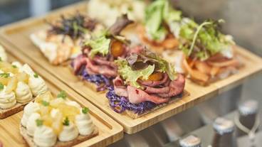 朝食ビュッフェ / 13