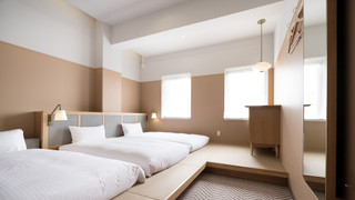 Moderate with Japanese-style (Adjoining Private Bathroom)