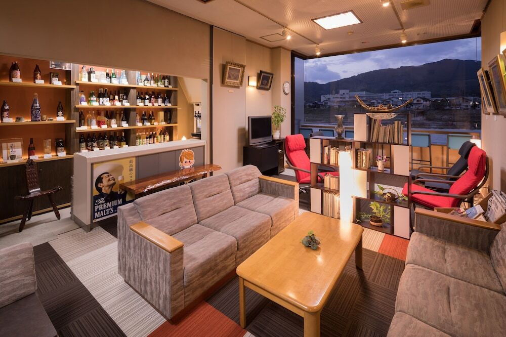 ロビー応接スペース