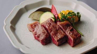 食事・飲み物 / 8