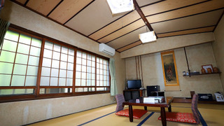 和室 10畳 (バストイレなし ) 禁煙 最大4布団