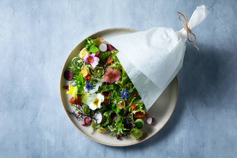 お店の名物「ブーケサラダ」 / 1