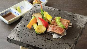 食事・飲み物 / 16