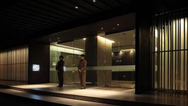 エントランス / 3