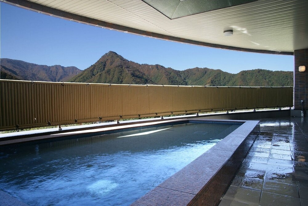 秋桜の湯　露天風呂