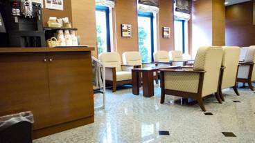 ロビー応接スペース / 3