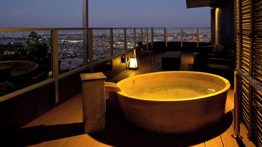 温泉にきた男女