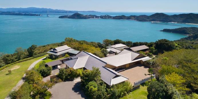 鳴門パークヒルズ ホテルリッジ(徳島県 シティホテル) / 1