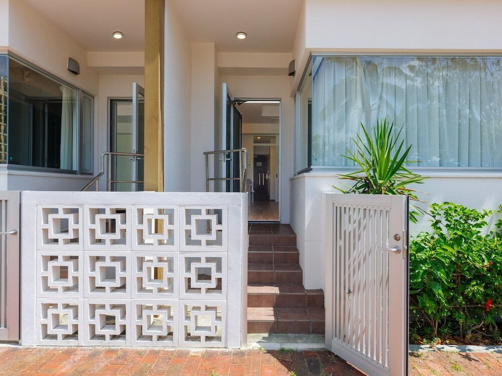 ビーチサイドルーム入口