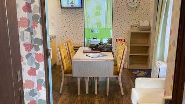 トレーラーハウス／ダイニング一例 / 7