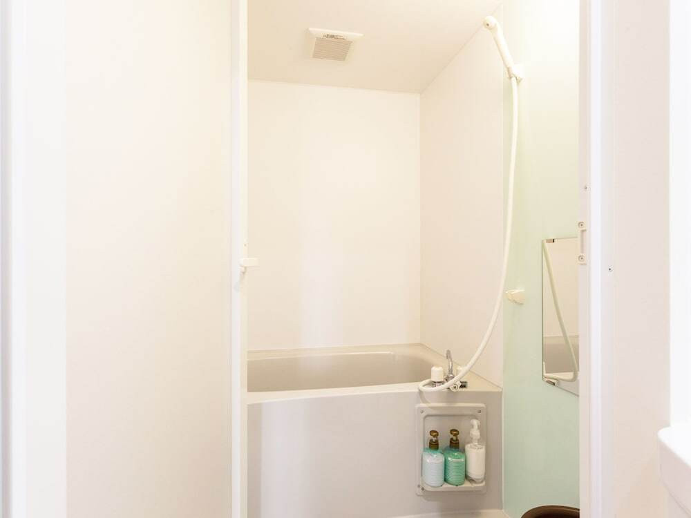 バスルームのシャワー