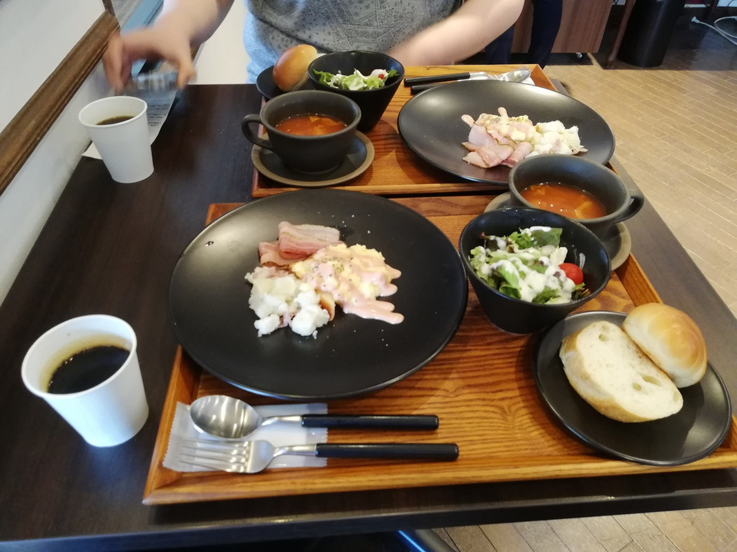 シンプレスト日光の朝食です。