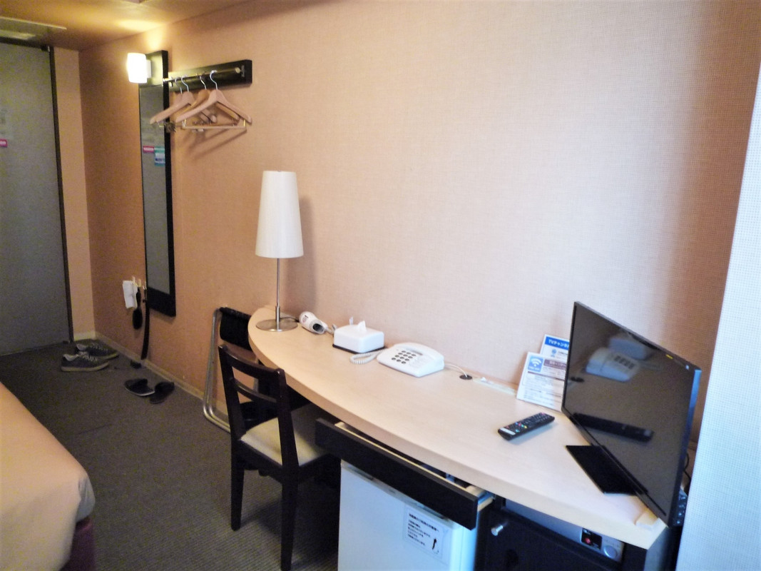 デスク周りも当時のままです？…