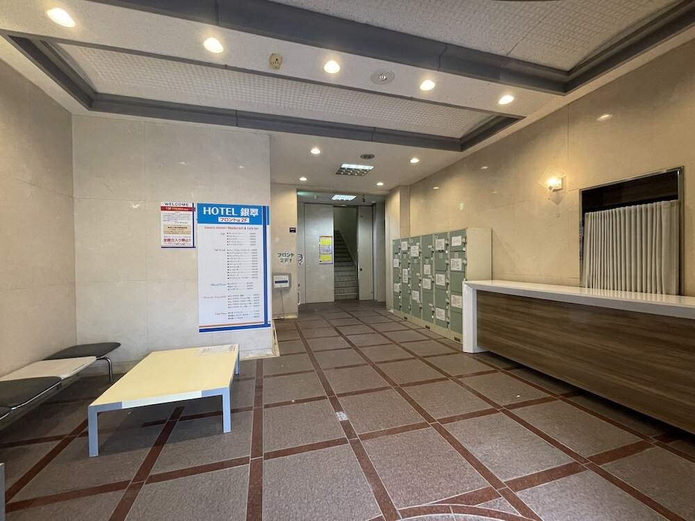 内部エントランス