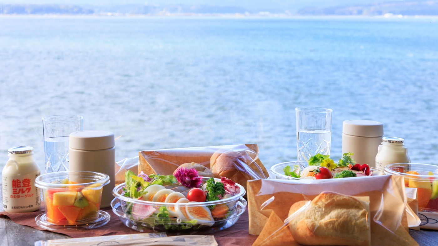 釣りも楽しめる桟橋がシンボルの宿3442891