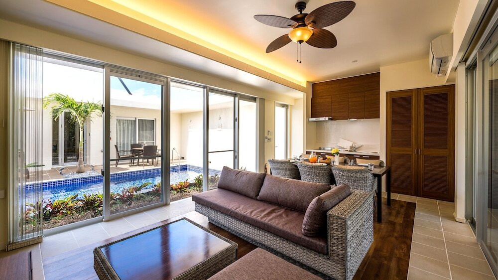 リビング エリア