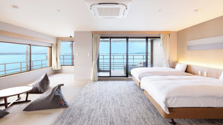 [禁煙] スーペリア露天風呂付和洋室ツイン5名定員 内風呂なし