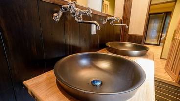 施設内の設備 / 1