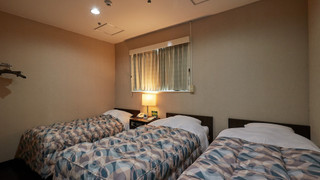 スタンダード トリプルルーム シングルベッド 3 台 禁煙 シティビュー