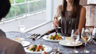 食事・飲み物 / 5