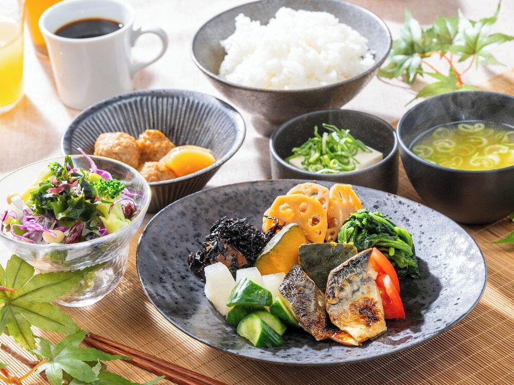 朝食