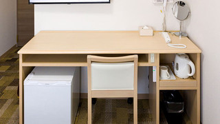 エコノミー ダブルルーム 喫煙可