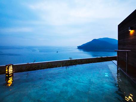 鞆の浦温泉 ホテル鷗風亭 / 1