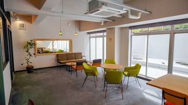 ロビー応接スペース / 5