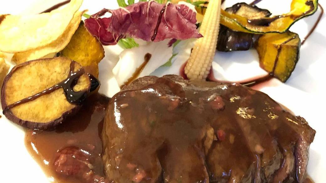 肉料理 一例 / 3