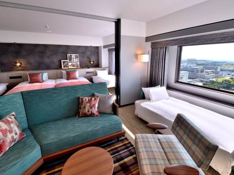 神戸ポートピアホテル / 1