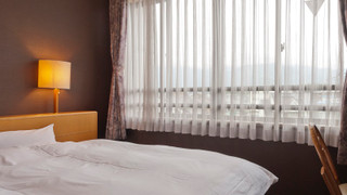 スモールルーム眺望無しベット1台【狭部屋】 [セミダブルルーム] [禁煙] [眺望なし]