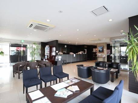 アズイン東近江能登川駅前 / 2