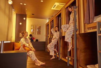 8. まるでお風呂のテーマパーク!好奇心が刺激される「おふろcafé 湯守座」3516438